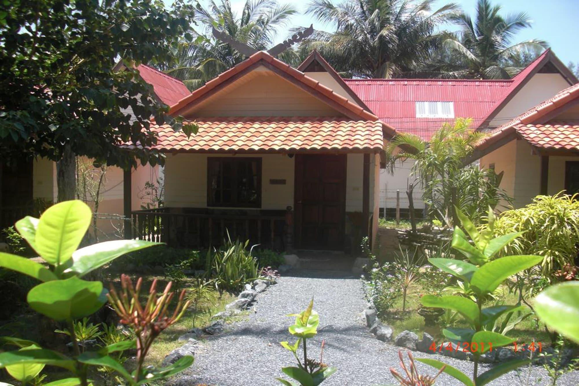 Laguna Beach Club Resort Ko Lanta Dış mekan fotoğraf