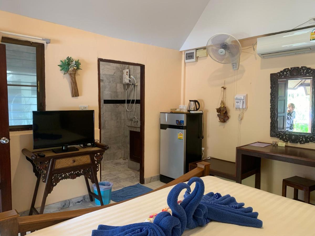 Laguna Beach Club Resort Ko Lanta Dış mekan fotoğraf