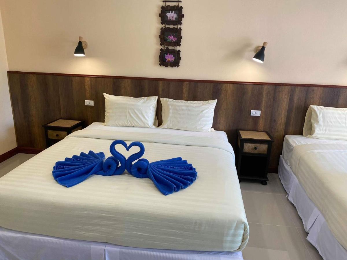 Laguna Beach Club Resort Ko Lanta Dış mekan fotoğraf